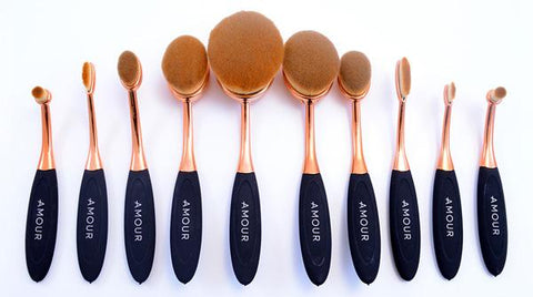 Amour Oval Brush Set