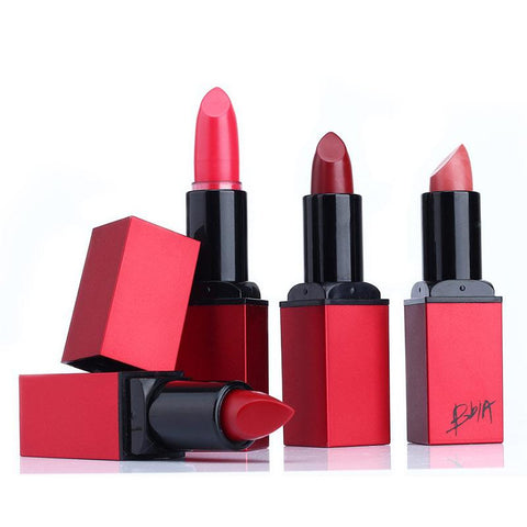 **FREE** WATERPROOF GRADIENT COLOR LIPSTICK